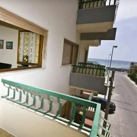 Gallipoli, Lido San Giovanni, 5 Posti Letto Gallipoli